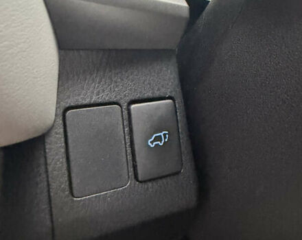 Серый Тойота РАВ 4, объемом двигателя 2.49 л и пробегом 56 тыс. км за 24999 $, фото 23 на Automoto.ua