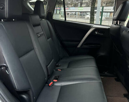 Серый Тойота РАВ 4, объемом двигателя 2.49 л и пробегом 139 тыс. км за 21900 $, фото 39 на Automoto.ua