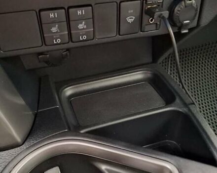 Сірий Тойота РАВ 4, об'ємом двигуна 1.99 л та пробігом 33 тис. км за 18800 $, фото 22 на Automoto.ua