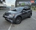 Тойота РАВ 4 2016 в Днепре (Днепропетровске) на Automoto.ua Серый Тойота РАВ 4, объемом двигателя 2.49 л и пробегом 105 тыс. км за 17200 $, фото 1 на Automoto.ua