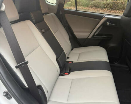 Серый Тойота РАВ 4, объемом двигателя 2.49 л и пробегом 56 тыс. км за 24999 $, фото 33 на Automoto.ua