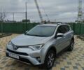 Сірий Тойота РАВ 4, об'ємом двигуна 2.49 л та пробігом 264 тис. км за 15300 $, фото 2 на Automoto.ua