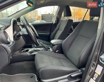 Серый Тойота РАВ 4, объемом двигателя 2.49 л и пробегом 145 тыс. км за 23990 $, фото 10 на Automoto.ua