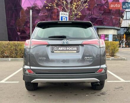 Серый Тойота РАВ 4, объемом двигателя 2.49 л и пробегом 145 тыс. км за 23990 $, фото 6 на Automoto.ua