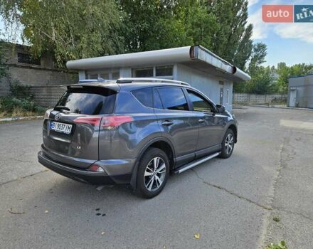 Тойота РАВ 4 2016 в Запорожье на Automoto.ua Серый Тойота РАВ 4, объемом двигателя 2.49 л и пробегом 190 тыс. км за 15900 $, фото 9 на Automoto.ua