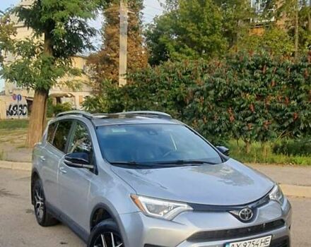 Тойота РАВ 4 2016 в Харькове на Automoto.ua Серый Тойота РАВ 4, объемом двигателя 2.49 л и пробегом 138 тыс. км за 19800 $, фото 3 на Automoto.ua