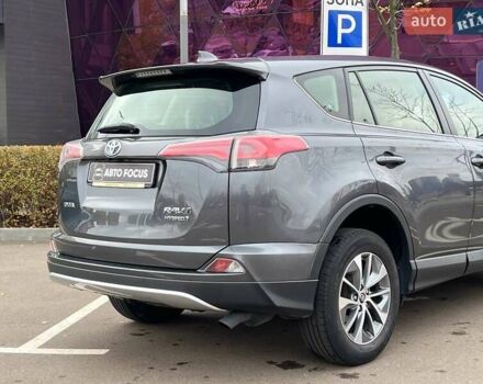 Серый Тойота РАВ 4, объемом двигателя 2.49 л и пробегом 145 тыс. км за 23990 $, фото 8 на Automoto.ua