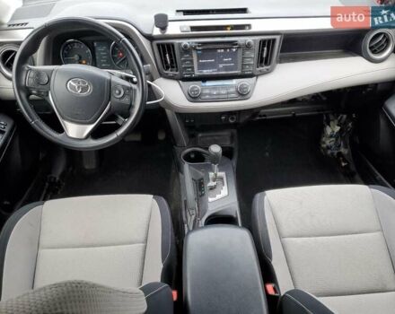 Тойота РАВ 4 2016 у Івано-Франківську на Automoto.ua Сірий Тойота РАВ 4, об'ємом двигуна 2.5 л та пробігом 109 тис. км за 5000 $, фото 7 на Automoto.ua