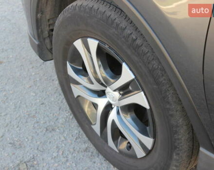 Серый Тойота РАВ 4, объемом двигателя 2.49 л и пробегом 170 тыс. км за 18600 $, фото 10 на Automoto.ua