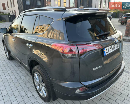 Тойота РАВ 4 2016 в Умани на Automoto.ua Серый Тойота РАВ 4, объемом двигателя 2.49 л и пробегом 144 тыс. км за 19950 $, фото 23 на Automoto.ua