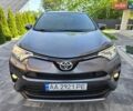 Сірий Тойота РАВ 4, об'ємом двигуна 2.2 л та пробігом 251 тис. км за 18950 $, фото 1 на Automoto.ua