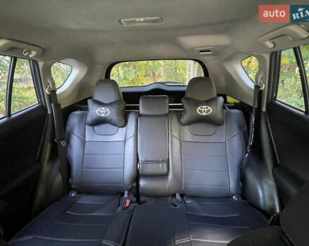 Серый Тойота РАВ 4, объемом двигателя 2.49 л и пробегом 112 тыс. км за 17000 $, фото 28 на Automoto.ua