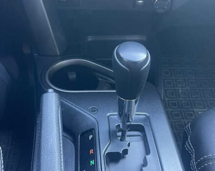 Серый Тойота РАВ 4, объемом двигателя 2.49 л и пробегом 112 тыс. км за 17000 $, фото 35 на Automoto.ua