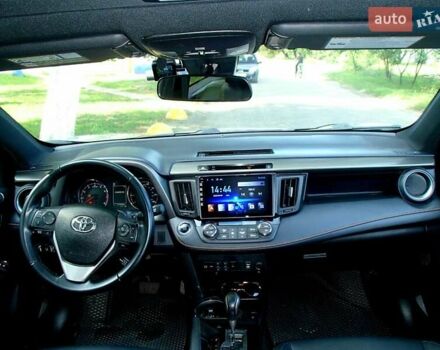 Тойота РАВ 4 2016 в Харькове на Automoto.ua Серый Тойота РАВ 4, объемом двигателя 2.49 л и пробегом 138 тыс. км за 19800 $, фото 22 на Automoto.ua