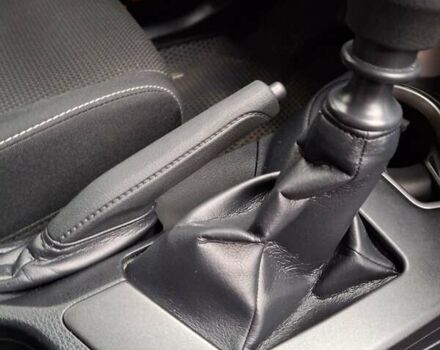 Сірий Тойота РАВ 4, об'ємом двигуна 1.99 л та пробігом 33 тис. км за 18800 $, фото 27 на Automoto.ua