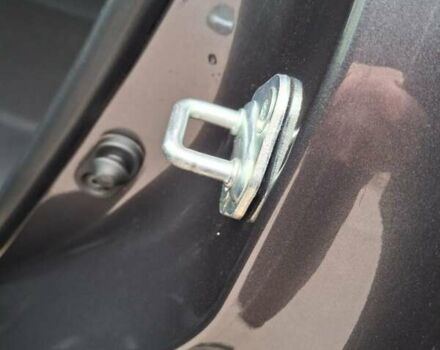 Сірий Тойота РАВ 4, об'ємом двигуна 1.99 л та пробігом 33 тис. км за 18800 $, фото 41 на Automoto.ua