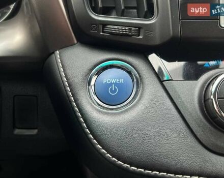 Серый Тойота РАВ 4, объемом двигателя 2.49 л и пробегом 145 тыс. км за 23990 $, фото 22 на Automoto.ua