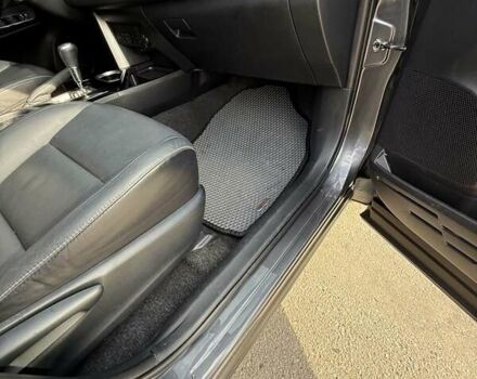 Тойота РАВ 4 2017 в Харькове на Automoto.ua Серый Тойота РАВ 4, объемом двигателя 2.49 л и пробегом 118 тыс. км за 22000 $, фото 17 на Automoto.ua