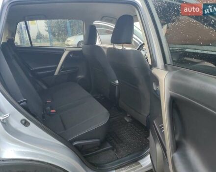 Сірий Тойота РАВ 4, об'ємом двигуна 2.23 л та пробігом 156 тис. км за 19650 $, фото 11 на Automoto.ua