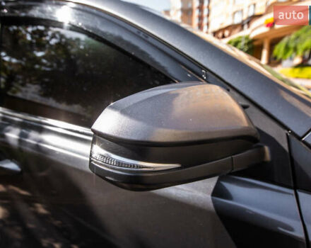 Тойота РАВ 4 2017 в Киеве на Automoto.ua Серый Тойота РАВ 4, объемом двигателя 2.23 л и пробегом 180 тыс. км за 23000 $, фото 19 на Automoto.ua