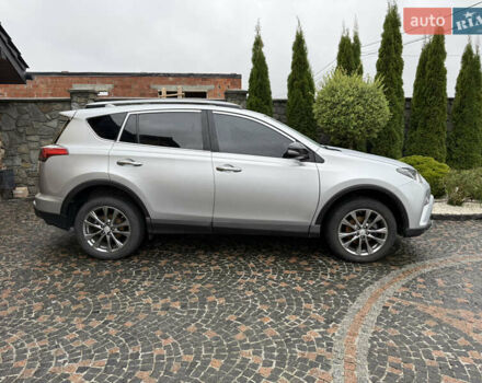 Серый Тойота РАВ 4, объемом двигателя 2.49 л и пробегом 14 тыс. км за 22000 $, фото 1 на Automoto.ua