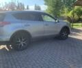 Тойота РАВ 4 2017 у Києві на Automoto.ua Сірий Тойота РАВ 4, об'ємом двигуна 2.23 л та пробігом 125 тис. км за 23000 $, фото 1 на Automoto.ua