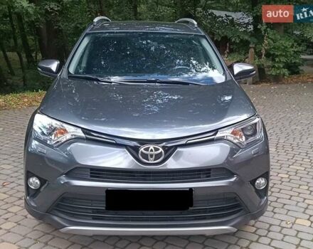 Серый Тойота РАВ 4, объемом двигателя 2.23 л и пробегом 233 тыс. км за 22500 $, фото 2 на Automoto.ua