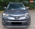 Серый Тойота РАВ 4, объемом двигателя 2.23 л и пробегом 233 тыс. км за 22500 $, фото 2 на Automoto.ua