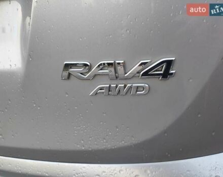 Сірий Тойота РАВ 4, об'ємом двигуна 2.23 л та пробігом 156 тис. км за 19650 $, фото 26 на Automoto.ua