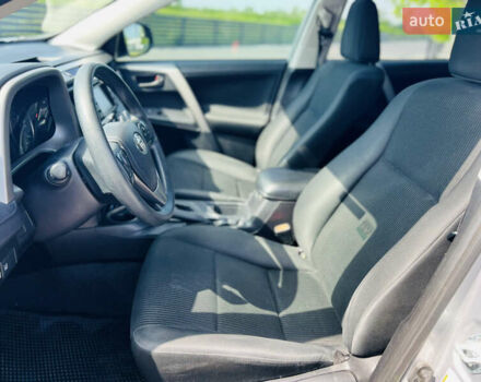 Сірий Тойота РАВ 4, об'ємом двигуна 2.49 л та пробігом 149 тис. км за 16300 $, фото 30 на Automoto.ua