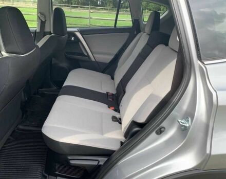 Тойота РАВ 4 2017 в Львове на Automoto.ua Серый Тойота РАВ 4, объемом двигателя 2.5 л и пробегом 60 тыс. км за 6900 $, фото 10 на Automoto.ua