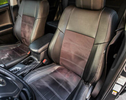 Сірий Тойота РАВ 4, об'ємом двигуна 2.23 л та пробігом 180 тис. км за 22490 $, фото 21 на Automoto.ua