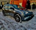 Сірий Тойота РАВ 4, об'ємом двигуна 2.2 л та пробігом 173 тис. км за 21500 $, фото 1 на Automoto.ua