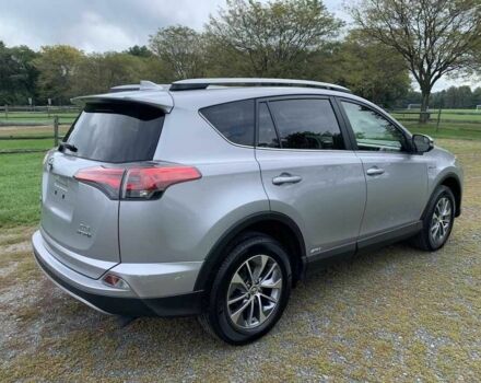 Тойота РАВ 4 2017 в Львове на Automoto.ua Серый Тойота РАВ 4, объемом двигателя 2.5 л и пробегом 60 тыс. км за 6900 $, фото 2 на Automoto.ua