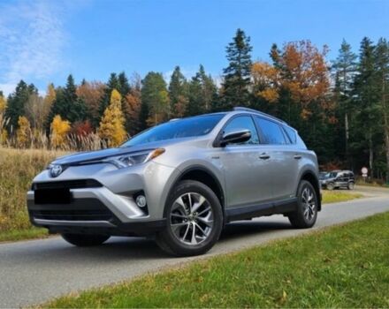 Серый Тойота РАВ 4, объемом двигателя 2.5 л и пробегом 70 тыс. км за 14700 $, фото 1 на Automoto.ua