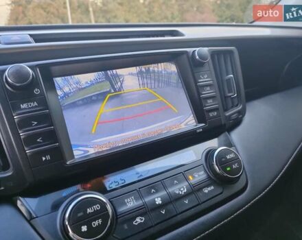 Сірий Тойота РАВ 4, об'ємом двигуна 2.23 л та пробігом 156 тис. км за 19650 $, фото 15 на Automoto.ua