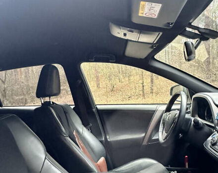 Серый Тойота РАВ 4, объемом двигателя 2.49 л и пробегом 109 тыс. км за 25500 $, фото 9 на Automoto.ua