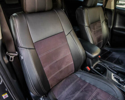 Тойота РАВ 4 2017 в Киеве на Automoto.ua Серый Тойота РАВ 4, объемом двигателя 2.23 л и пробегом 180 тыс. км за 23000 $, фото 18 на Automoto.ua