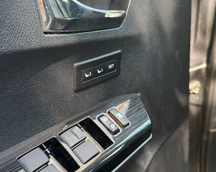 Сірий Тойота РАВ 4, об'ємом двигуна 2.49 л та пробігом 115 тис. км за 25500 $, фото 14 на Automoto.ua