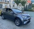 Тойота РАВ 4 2017 в Одессе на Automoto.ua Серый Тойота РАВ 4, объемом двигателя 2.49 л и пробегом 176 тыс. км за 21800 $, фото 5 на Automoto.ua