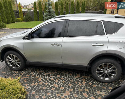 Серый Тойота РАВ 4, объемом двигателя 2.49 л и пробегом 14 тыс. км за 22000 $, фото 6 на Automoto.ua