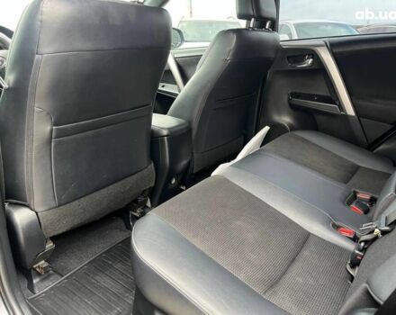 Тойота РАВ 4 2017 в Львове на Automoto.ua Серый Тойота РАВ 4, объемом двигателя 2.5 л и пробегом 143 тыс. км за 23990 $, фото 39 на Automoto.ua