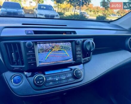 Тойота РАВ 4 2017 в Одессе на Automoto.ua Серый Тойота РАВ 4, объемом двигателя 2.49 л и пробегом 176 тыс. км за 21800 $, фото 28 на Automoto.ua