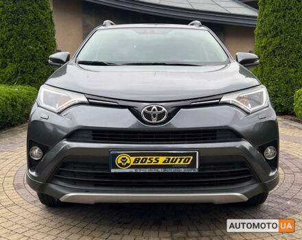 Серый Тойота РАВ 4, объемом двигателя 2.2 л и пробегом 85 тыс. км за 24800 $, фото 1 на Automoto.ua