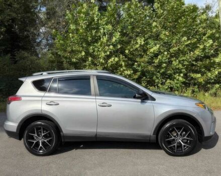 Тойота РАВ 4 2017 у Кривому Розі на Automoto.ua Сірий Тойота РАВ 4, об'ємом двигуна 2.5 л та пробігом 67 тис. км за 4500 $, фото 7 на Automoto.ua