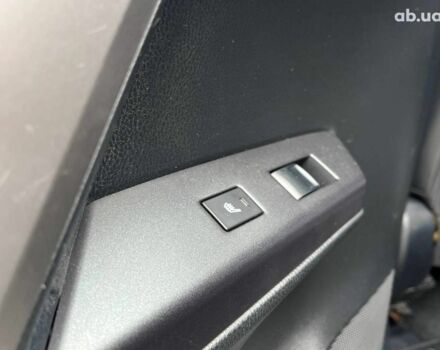 Тойота РАВ 4 2017 в Львове на Automoto.ua Серый Тойота РАВ 4, объемом двигателя 2.5 л и пробегом 143 тыс. км за 23990 $, фото 25 на Automoto.ua