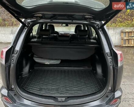 Серый Тойота РАВ 4, объемом двигателя 2.49 л и пробегом 77 тыс. км за 26000 $, фото 6 на Automoto.ua