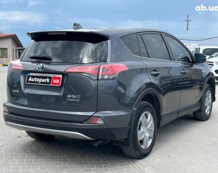 Тойота РАВ 4 2017 в Львове на Automoto.ua Серый Тойота РАВ 4, объемом двигателя 2.5 л и пробегом 143 тыс. км за 23990 $, фото 5 на Automoto.ua