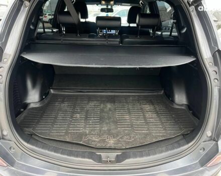 Тойота РАВ 4 2017 в Львове на Automoto.ua Серый Тойота РАВ 4, объемом двигателя 2.5 л и пробегом 143 тыс. км за 23990 $, фото 33 на Automoto.ua