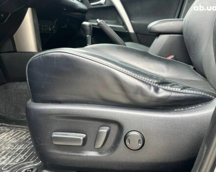 Тойота РАВ 4 2017 в Львове на Automoto.ua Серый Тойота РАВ 4, объемом двигателя 2.5 л и пробегом 143 тыс. км за 23990 $, фото 17 на Automoto.ua